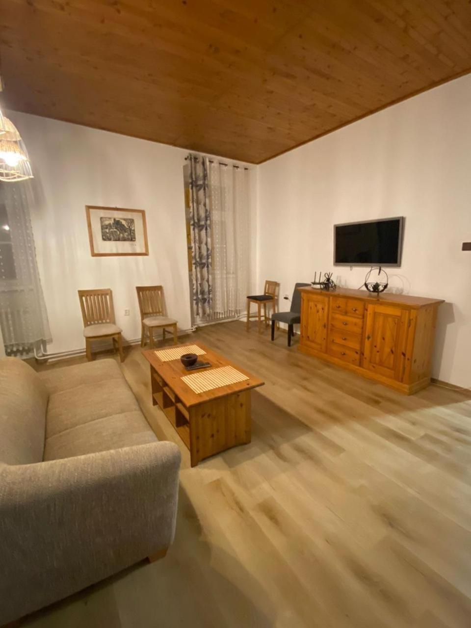 City Apartment Cheb Ngoại thất bức ảnh